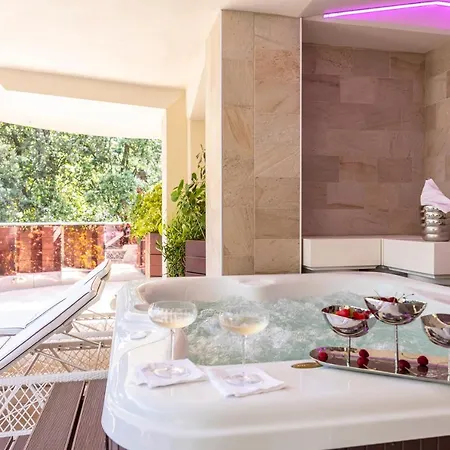 Boutique Paradiso Bovelacci Hotel 5*
