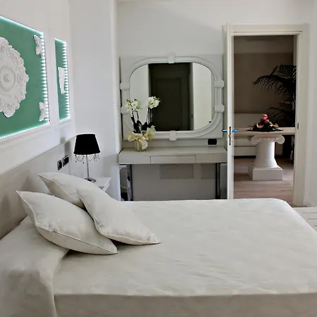 Boutique Paradiso Bovelacci Hotel