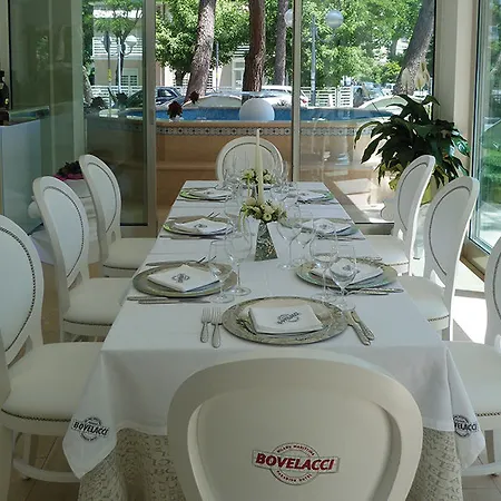 Hotel Boutique Paradiso Bovelacci Milano Marittima