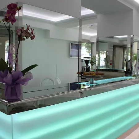 Boutique Paradiso Bovelacci فندق 5*